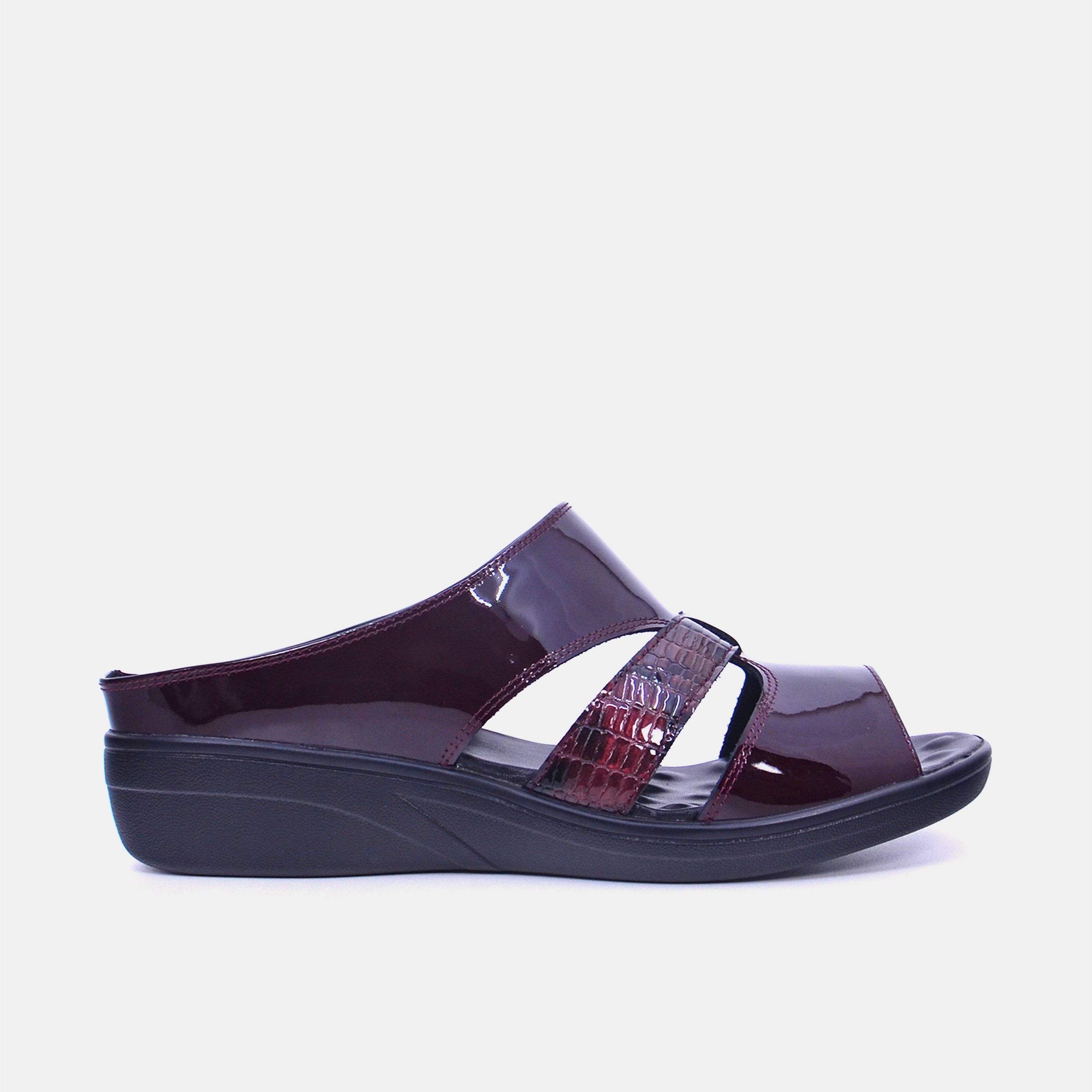 Mynaal Women's slip-on sandal- 2418-23 -Maroon